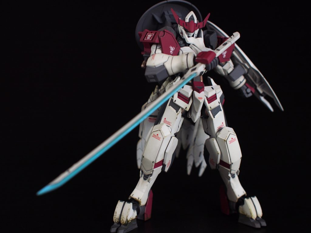 シグルブレイドって脳内設定だけど形はバルバトスの刀まんまです。ただし色が良い。