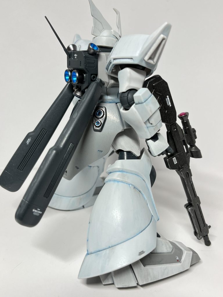 ジオン系機体はボディの表面積が大きいからウェザリングしがいがあってイイですね(^^)