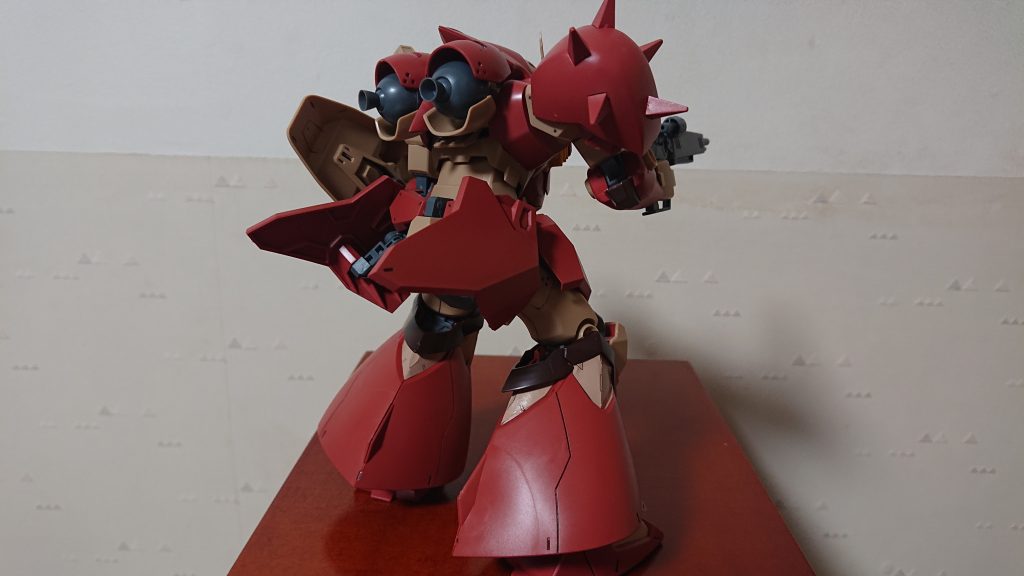 バックショット👀  バックパックとリアスカートが稼動してホバー状態☀️