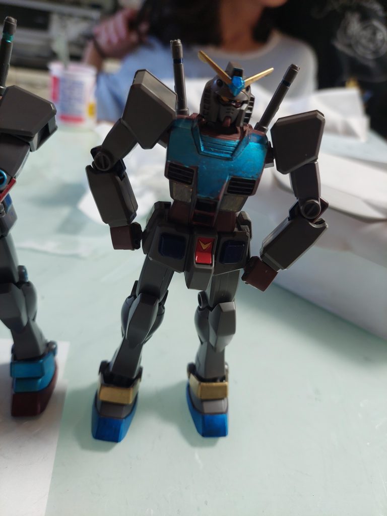 ガンダムで遊ぶ–4枚目/制作者：Nao