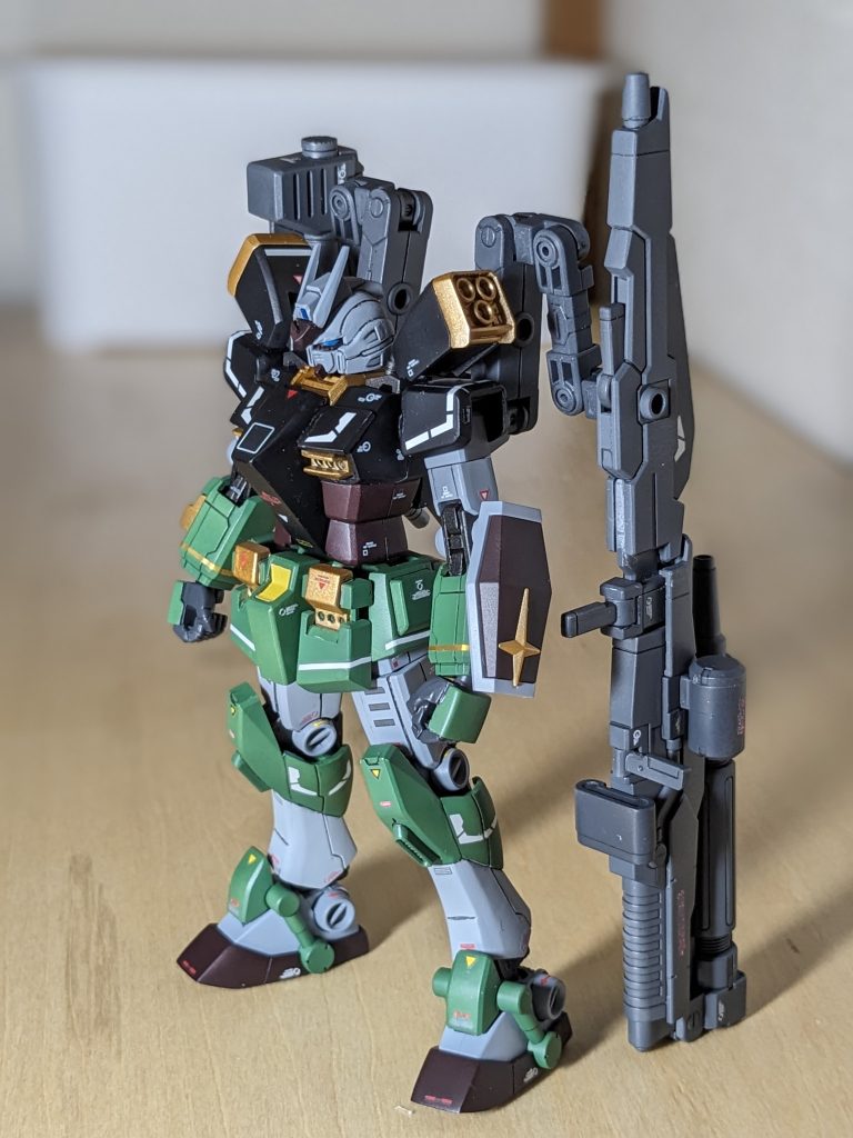 デカール貼り終了後。