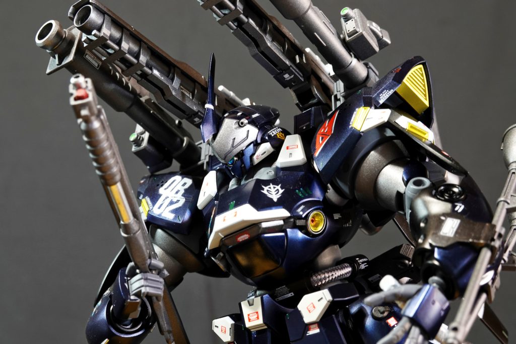 モノアイはハイキューパーツのVCドーム緑3mmにしてます。