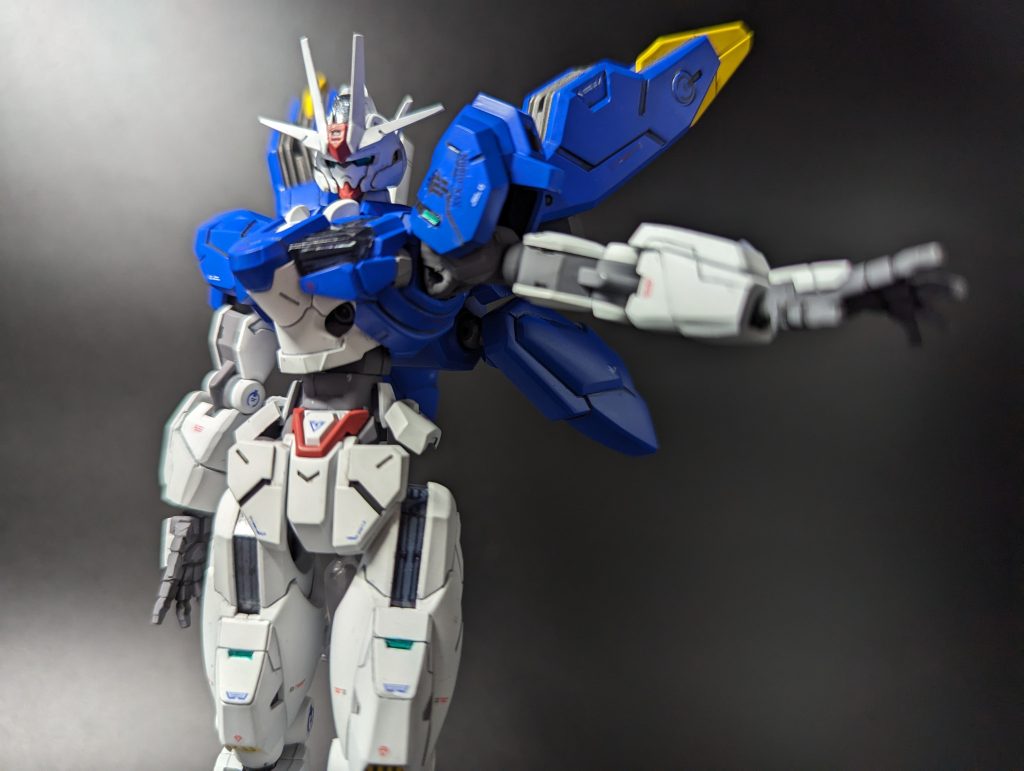 全体的にやや頭身高め、色をはっきりさせるイメージで制作してます。