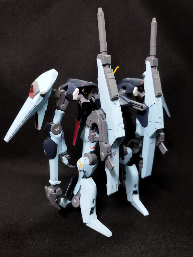 ガンダムファラクトをバイアランカスタム風に改造しました。バイアラン系のパーツは一切使用してません。