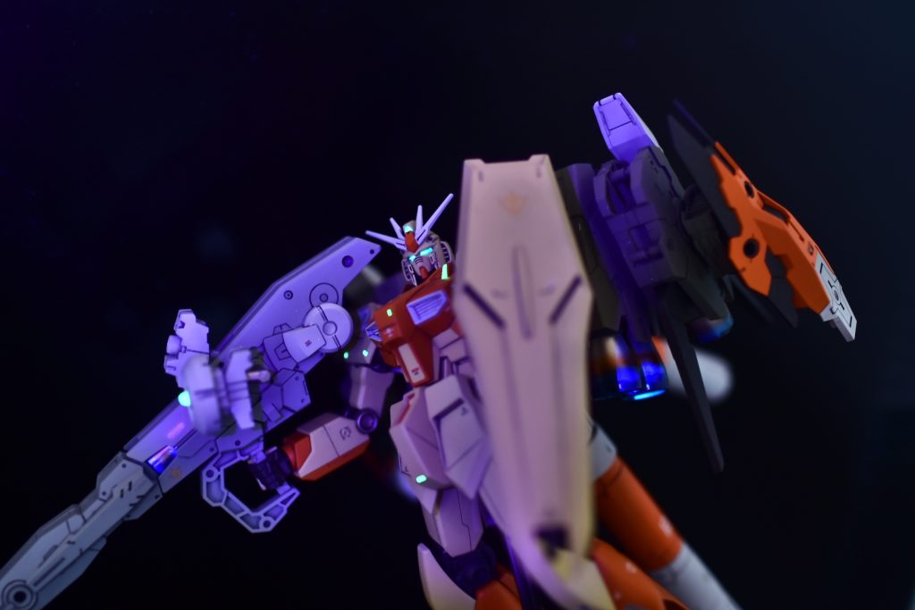 尚、本機は宇宙世紀0096に発生した『ラプラス事変』においてネオ・ジオン残党『袖付き』首魁フル・フロンタルが駆るシナンジュとの戦闘の際しては、『赤い彗星の再来』の異名通りの動きをするシナンジュに対抗する為通常のバックパックから高機動スラスターバインダーに換装作業を行う間にシナンジュにより多数の艦載機を撃破され、更にはゼネラル・レビル自体にも甚大な損傷を受け撤退した為本機の出撃は叶わなかった。ラプラス事変最終局面では時代の収束の為メガラニカ周辺宙域に出撃したものの、ユニコーンガンダム1号機による光の波動を受け他の機体同様に分解されてしまう。ラプラス事変後ユニコーンガンダムタイプ二機によるサイコ・フィールドでのコロニーレーザー無効化という現象は、地球連邦政府へ更なるニュータイプ思想を危険視する要因となりサイコフレームを搭載する本機は以降秘匿され歴史の表舞台に出る事は無かった。