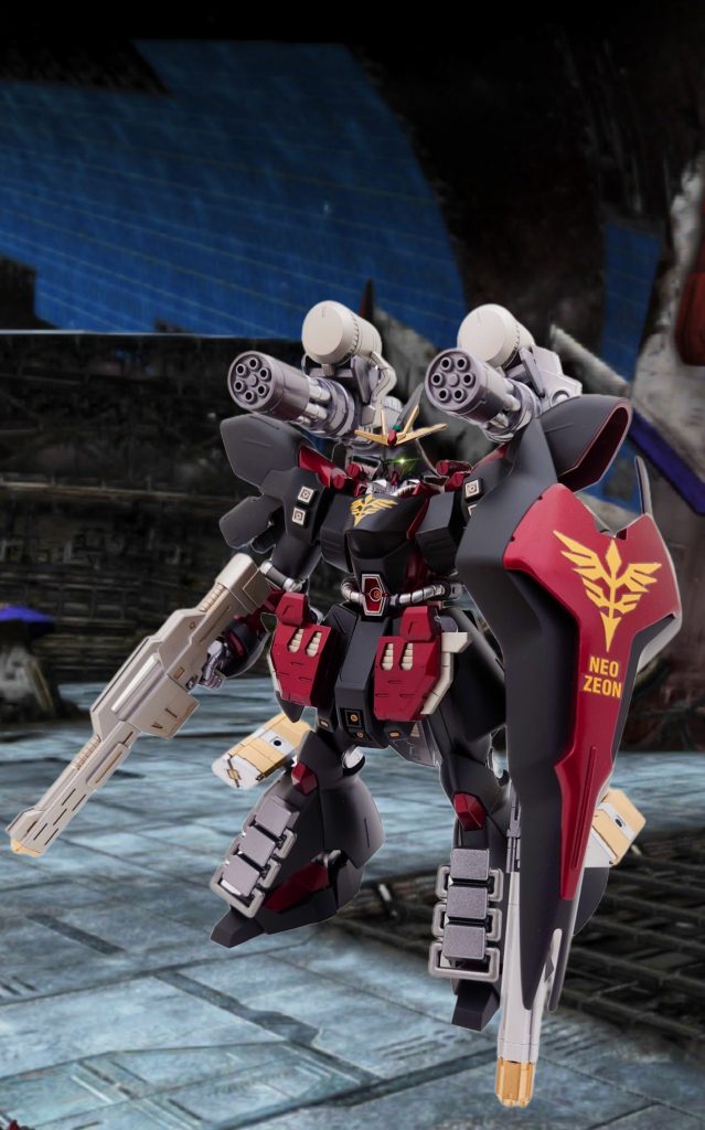 というわけで、サザビー(ガンダムフェイス)でした。GジェネレーションNEOの影響で、IF設定が大好きになり、あの時もしも○○だったらとよく考えております。サザビーに大好きなガトリング砲や大量の武器をこれでもかと詰め込んで大変満足しております!