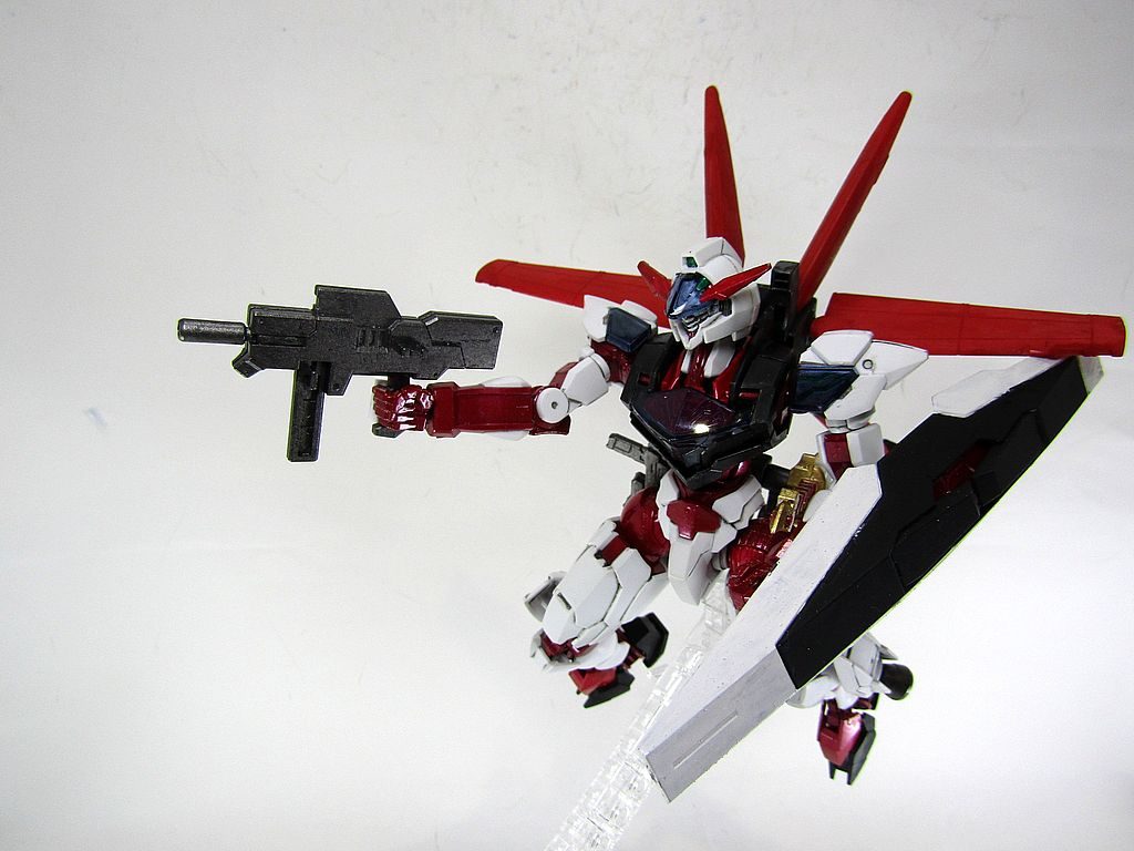 フライトユニットはノーマルです。接続部をプラパイプを使って増径したのみです。