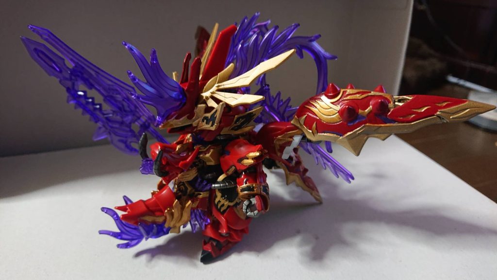 初投稿です。呂布シナンジュの缶スプレーと筆塗りのお手軽制作です。宜しくお願いします。