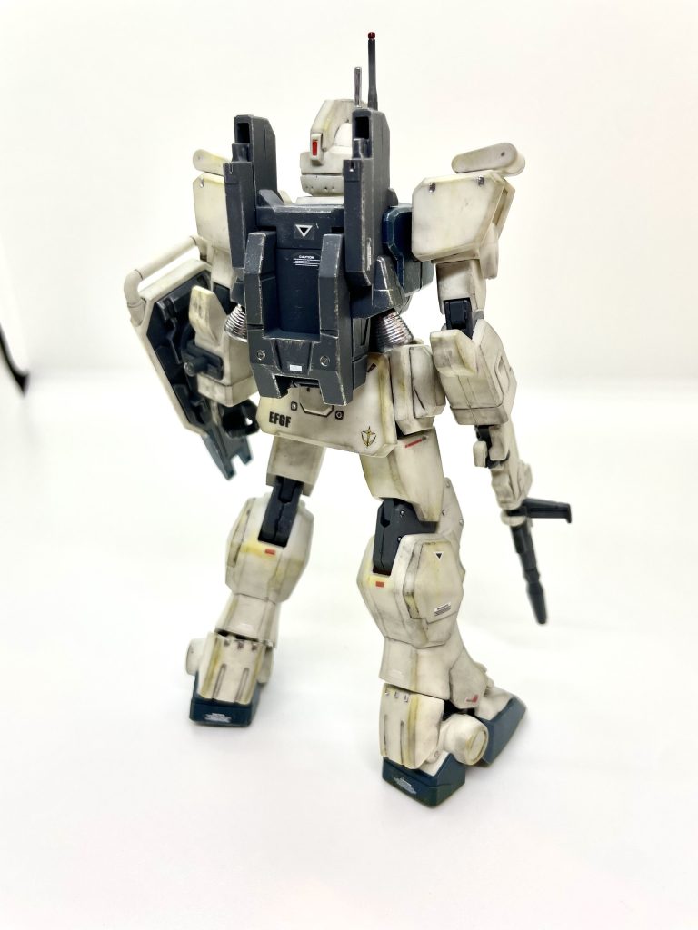 ウェザリングCとドライブラシ銀です!バーニアはメッキシルバー細い所にメッキシルバーでアクセント入れてます!