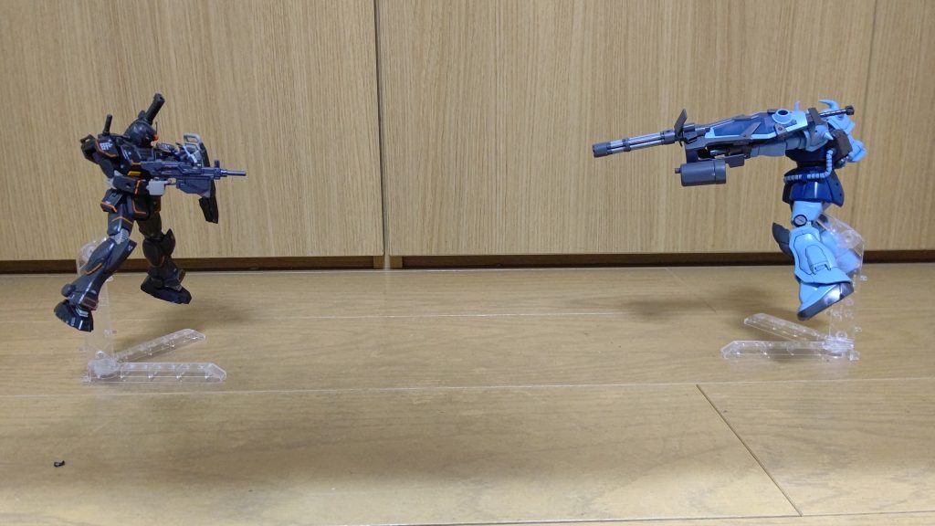 最初から両者撃ちまくる!