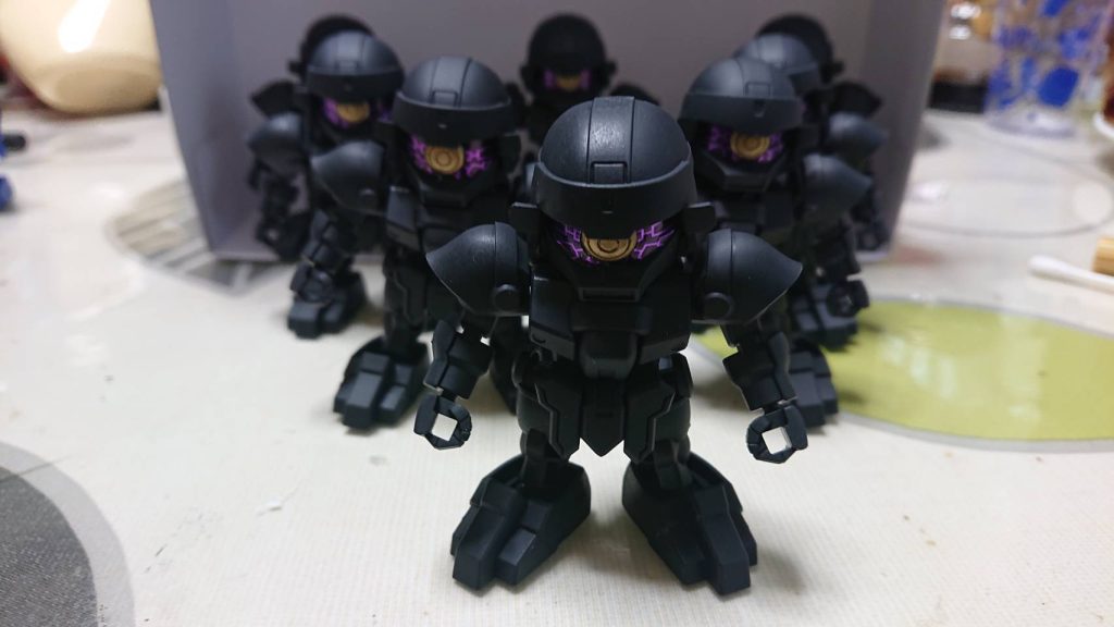 部隊兵&バグ–2枚目/制作者：suezue