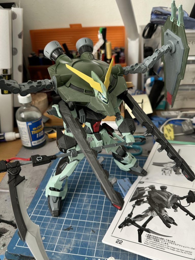 強襲形態もめちゃくちゃ決まっててアレンジ含めて最高です。以下何枚か。