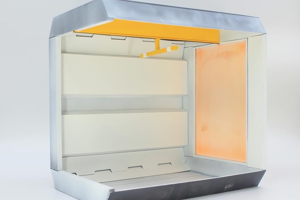 格納庫はフルスクラッチ