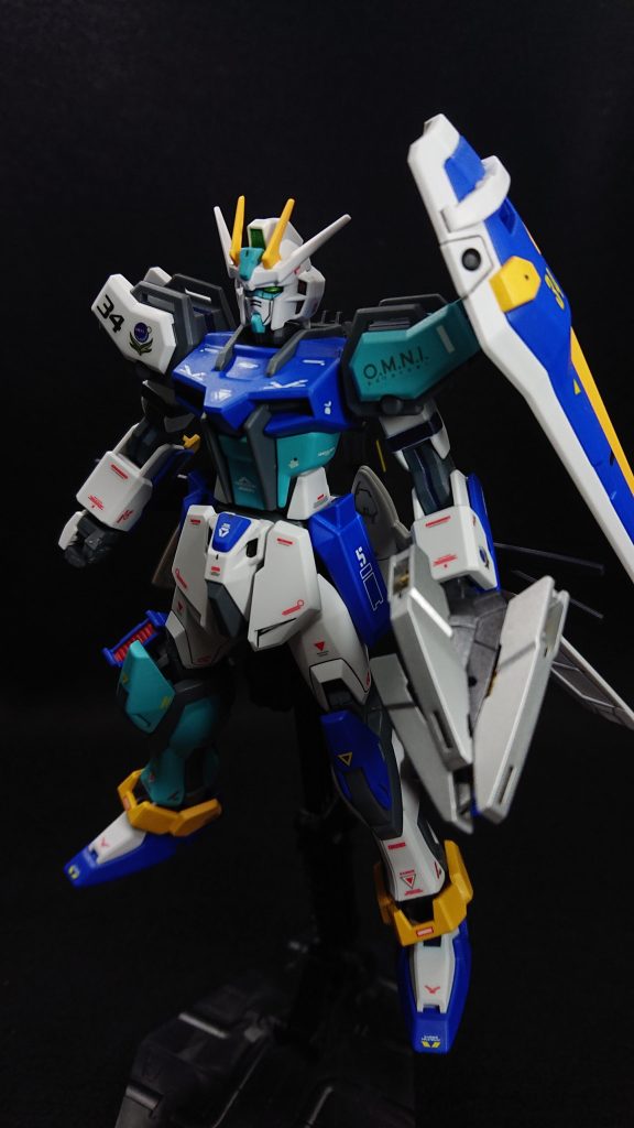 頭部　　　　：ストライクボディ　　　：ストライク腰部　　　　：ストライク+メルクワンウェポンズ肩　　　　　：ストライク　　　　　　　(左肩にストライクのシールド)腕部　　　　：ストライク　　　　　　　(左腕に30MMのクローアーム)脚部　　　　：ストライク+HWS&SVカスタムウエポンバックパック：スタビライザー(ビルダーズパーツ)武装　　　　：ウォーターニードルガン(メルクワンウェポンズ)