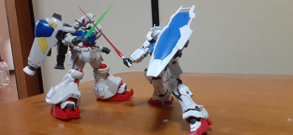 「ウラキ少尉❗私を敵にまわすには…君はまだ……未熟‼️」「未熟だと‼️」GP02の稼働範囲が狭くて…お願いだからHGリバイブかRGお願いいたします。以上0083狂いの発狂投稿でした、ありがとうございました‼️😂