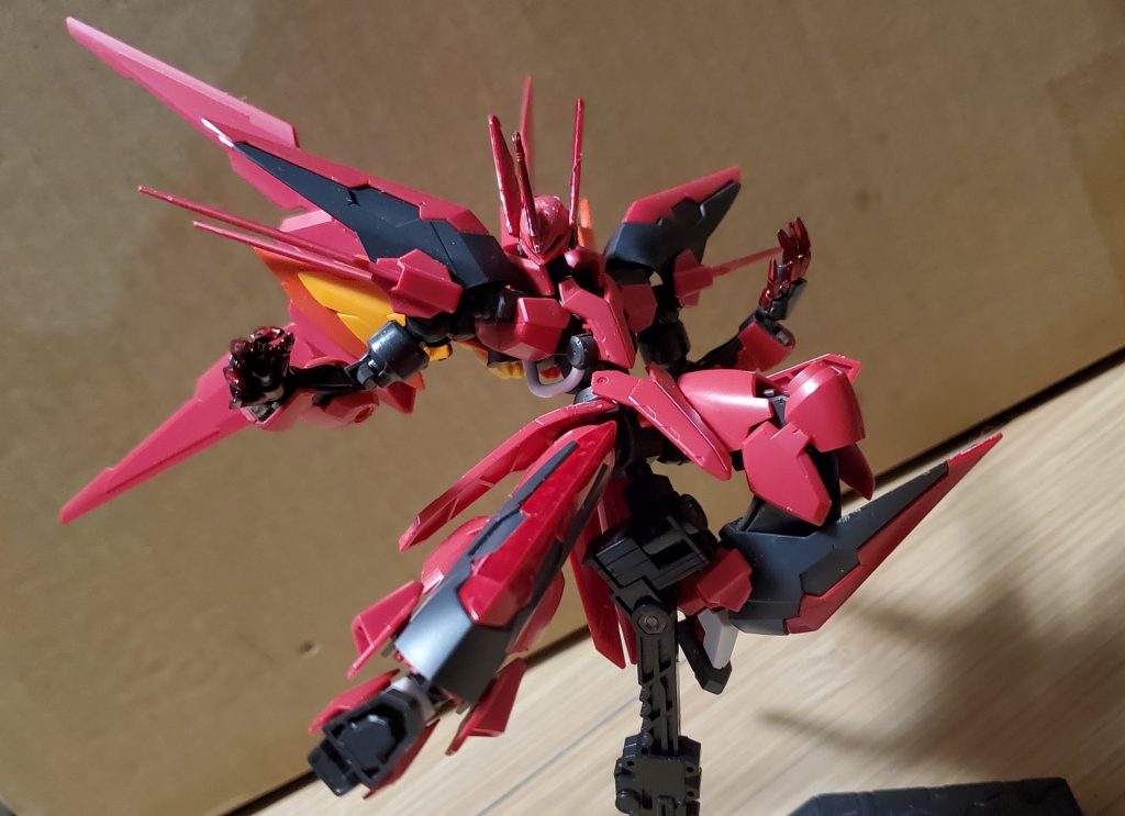 手持ち武器はほぼ無いので格闘戦主体のイメージ