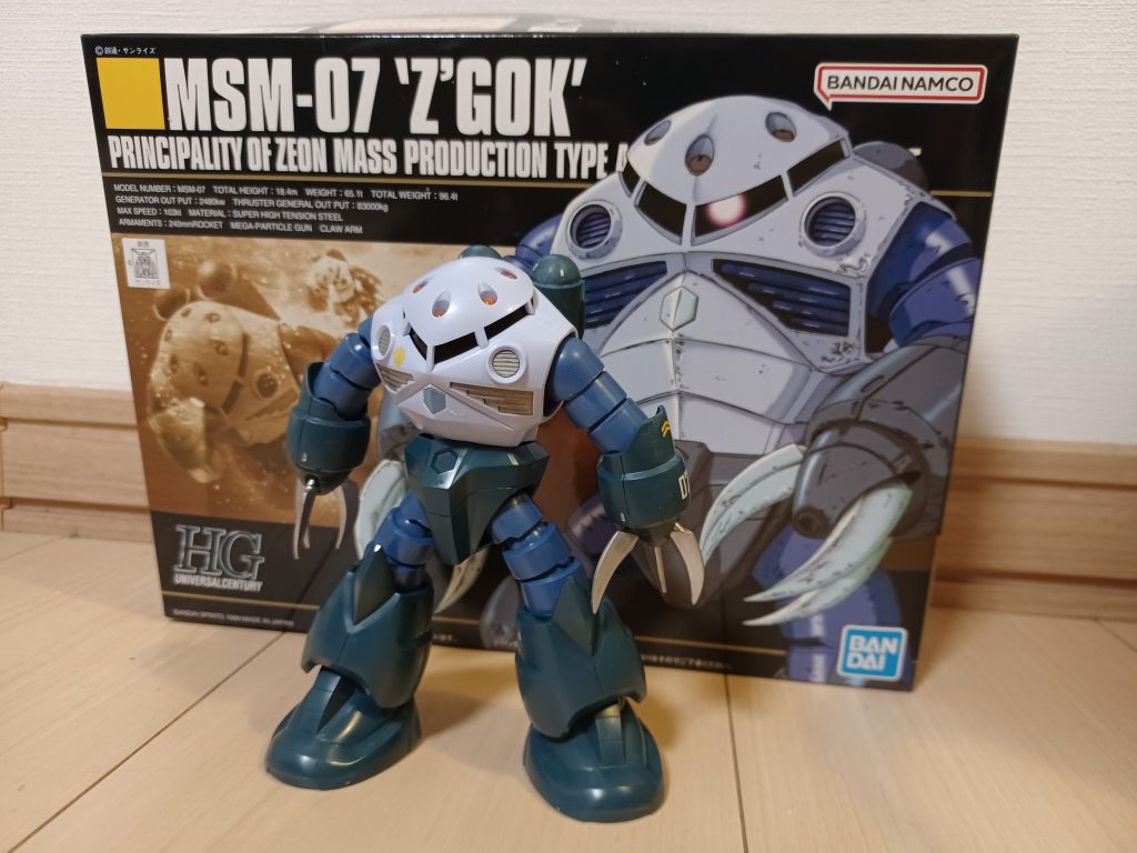 部分塗装を済ませて、ウォッシング前のキレイな状態。このキットは組み立ても簡単で、その分ウェザリングに時間をかけて作成できた。作っていると何故か涼しげな感じがしちゃう水陸両用のMSはアッチイ夏にはピッタリのキット♪水垢汚れ、楽しかったぞ~~!