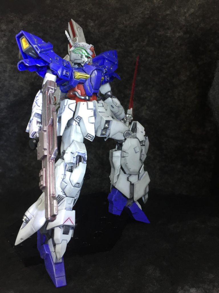 ＨＧ ムーンガンダム 1/144 部分塗装＆ウェザリング–4枚目/制作者：takara2470