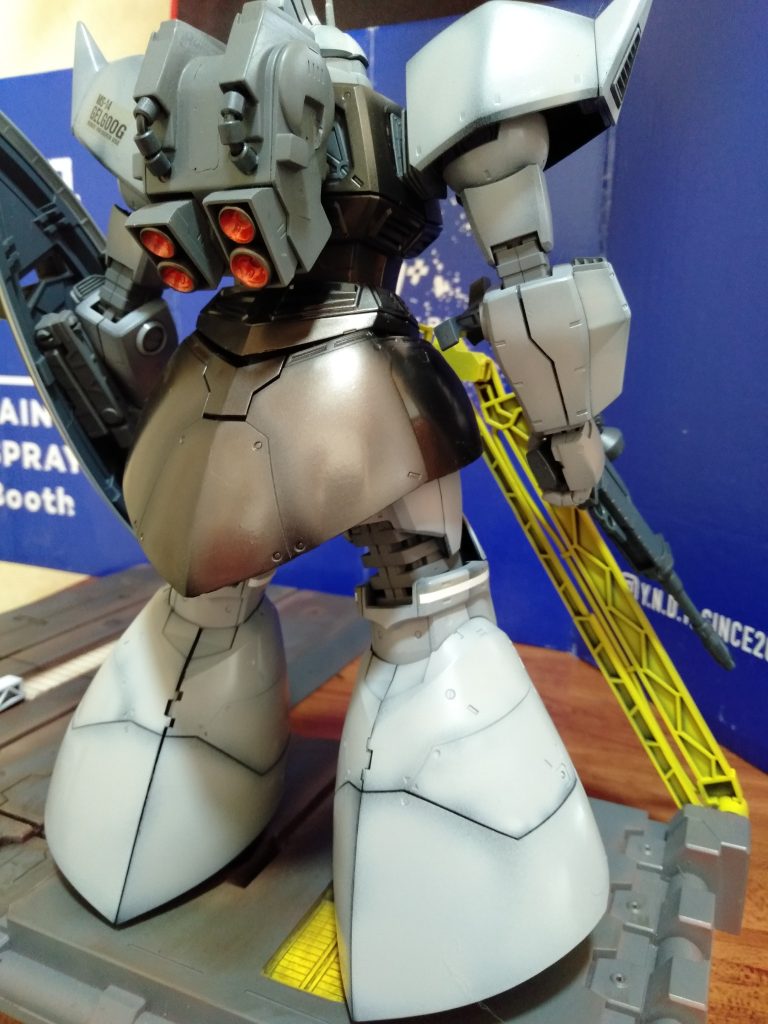 しかし、バンダイも何故頑なに、MGゲルググVer2・0のVARIATIONを出そうとしないのかな?それとMGゲルググ・キャノンVer2・0の再販も‼