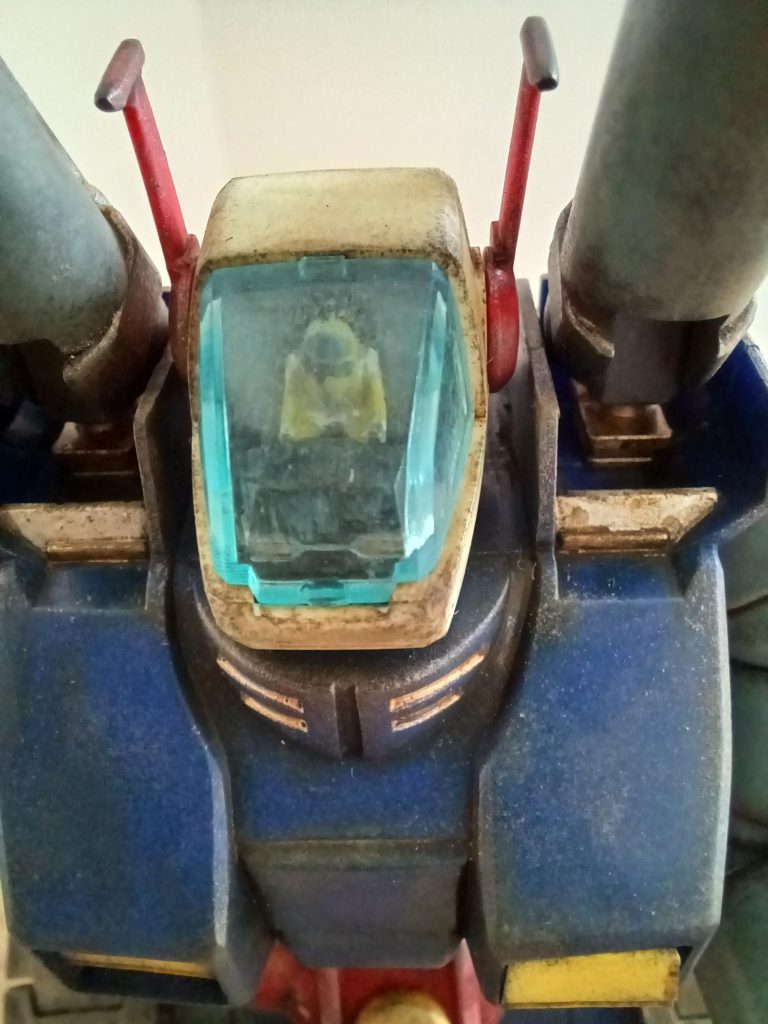 パイロットがパーツと一体化しててしかも白って…💧塗るのに苦労したぜえ💦