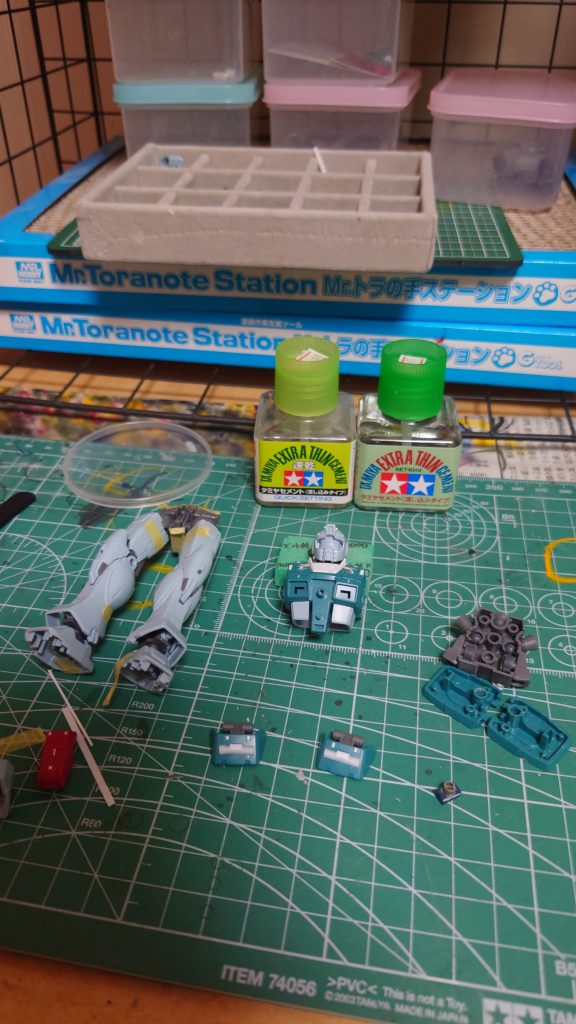 ぼちぼち牛歩製作開始!