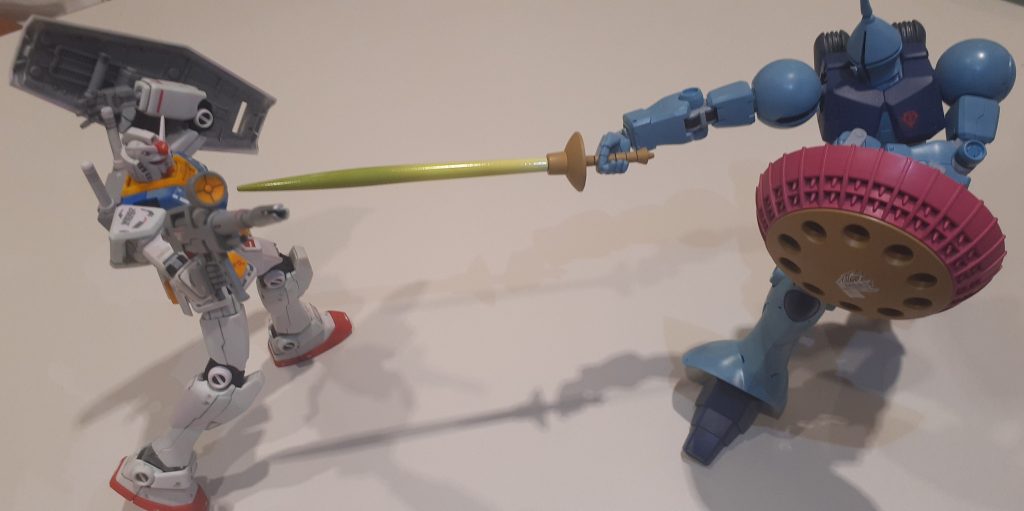 前に制作した、ギャンと夢の対決…。