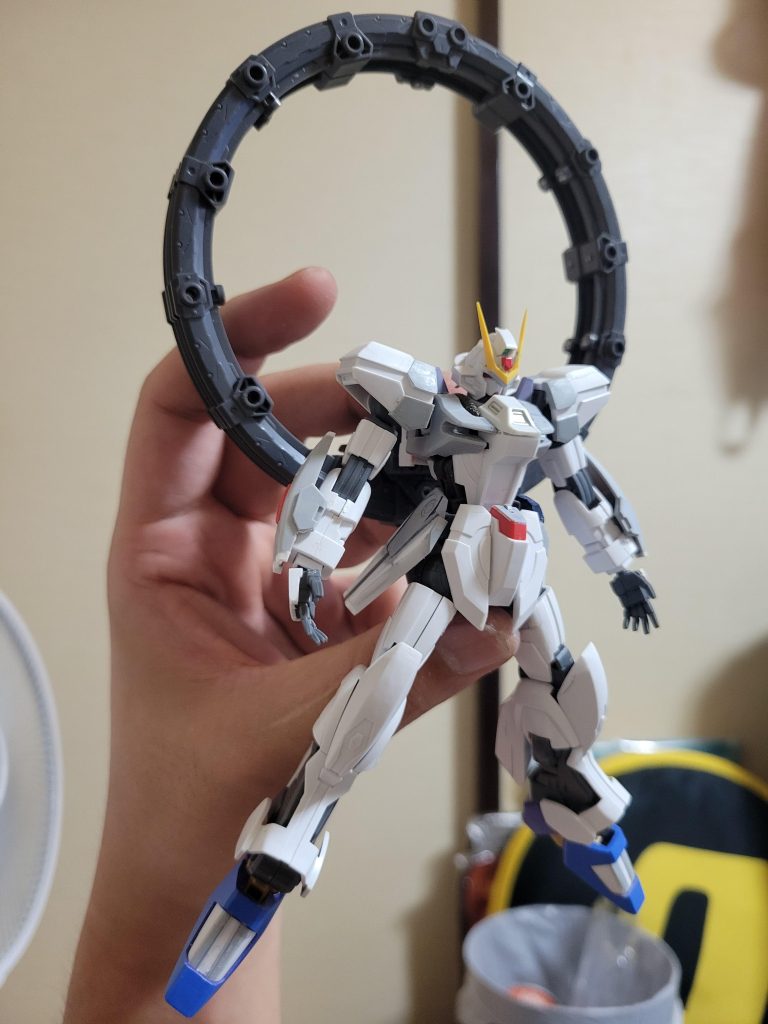 ヴォワチュールの初期案。ゴツすぎたので辞めました。