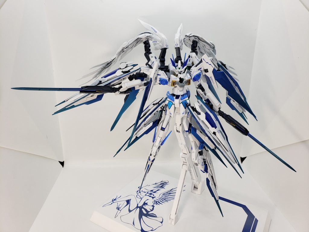 ＜＜ ここから先は行かせない。私が相手だ。 ＞＞ソード使ってポージング。  やっぱりライフルとかよりもソードの方が私は好きですね。双剣しか勝たんです。