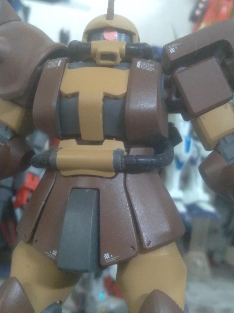 The desert color scheme looks good. This was my first zeon custom I've ever done. I think it turned out very well
