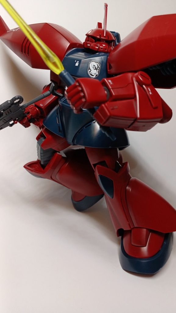 ビームサーベルこの黄色のエフェクトも長い長い💦