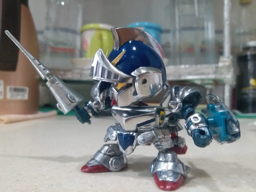 BB戦士　ナイトガンダム（メッキ）–5枚目/制作者：LUNLUN（邪道可動）