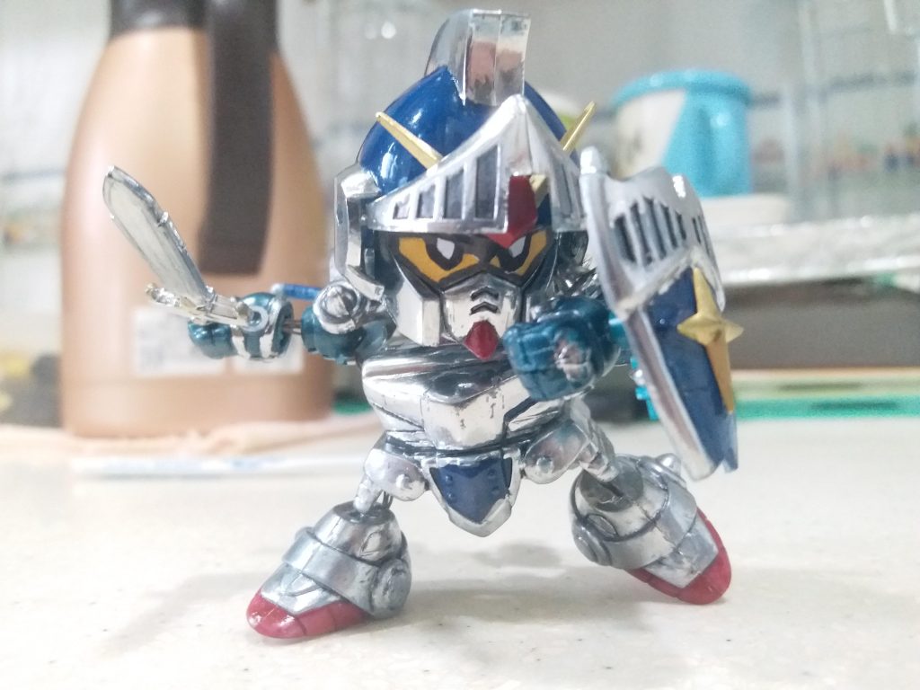 BB戦士　ナイトガンダム（メッキ）–2枚目/制作者：LUNLUN（邪道可動）