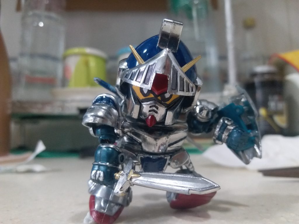 BB戦士　ナイトガンダム（メッキ）–3枚目/制作者：LUNLUN（邪道可動）