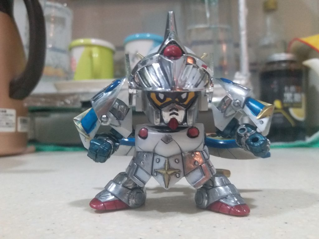 BB戦士　バーサルナイトガンダム–2枚目/制作者：LUNLUN（邪道可動）