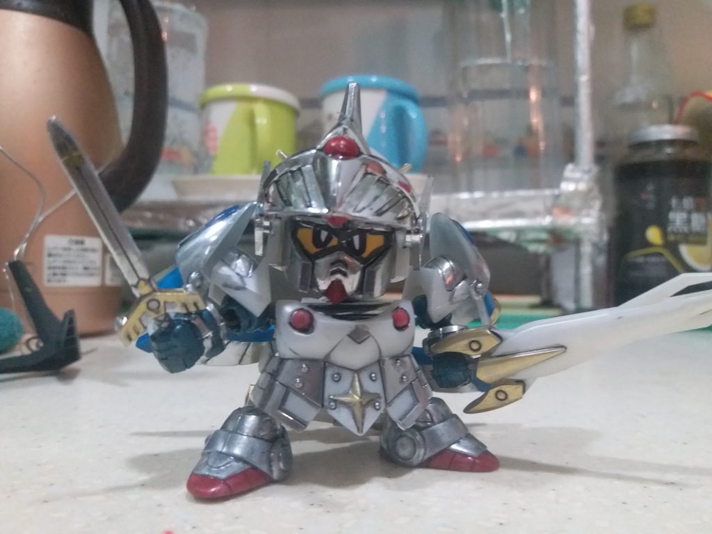 BB戦士　バーサルナイトガンダム–5枚目/制作者：LUNLUN（邪道可動）