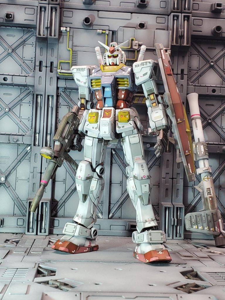 なんちゃってRGガンダム(HGです)–4枚目/制作者：マ～房