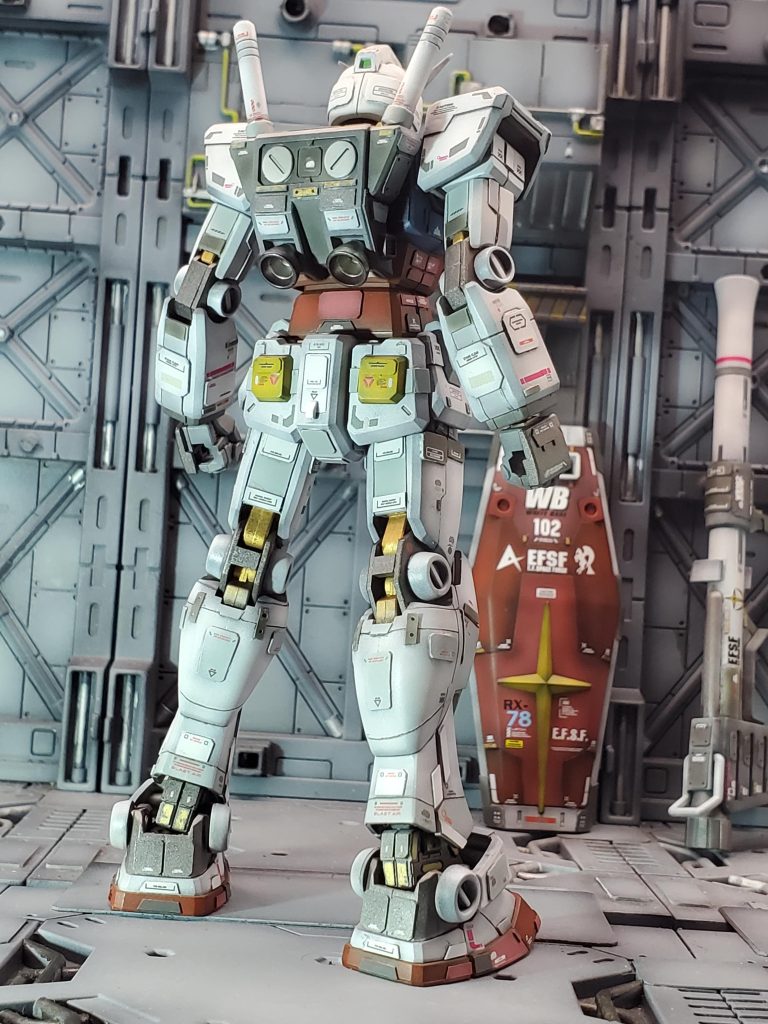 なんちゃってRGガンダム(HGです)–3枚目/制作者：マ～房