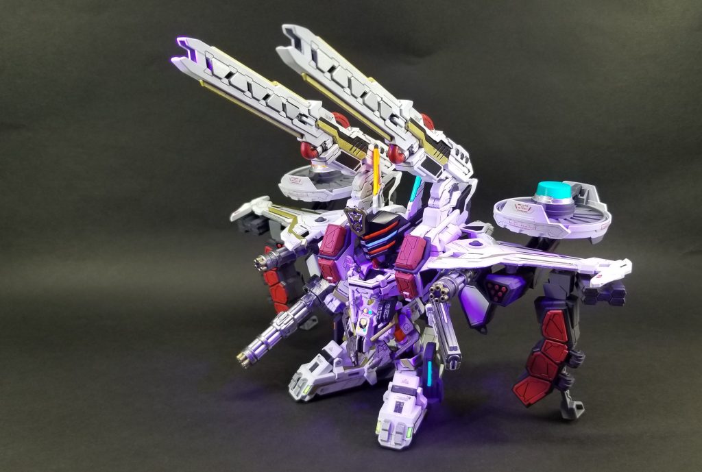 こちらもブラックライトで発光状態を再現してます。