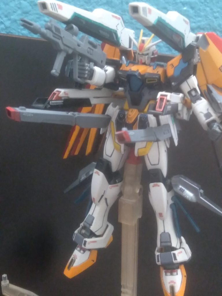 Helios in its full burst mode. I think the rail guns add more firepower to an already powerful looking kit