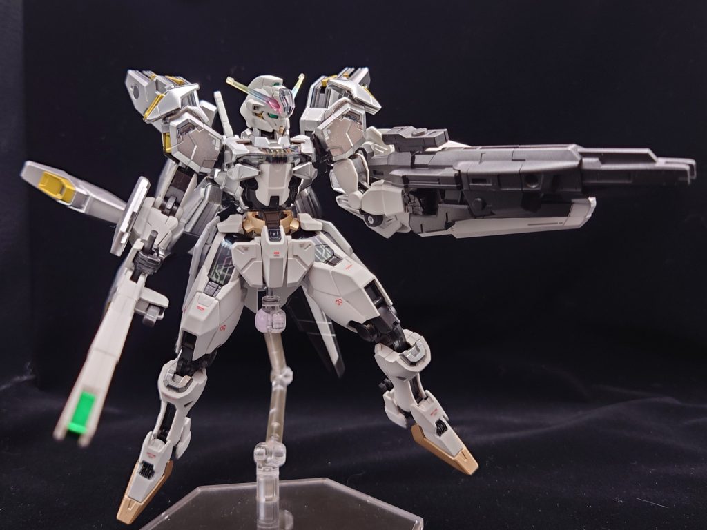 キャリバーンは性能を突き詰めた機体ですが、あくまで当時のだから現代の技術を用いて強化したら…？がコンセプトです。