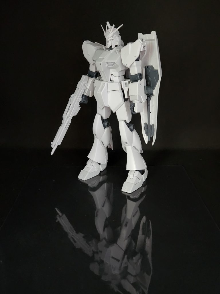 全身ぼかした鏡面反射も写り込む様に撮影