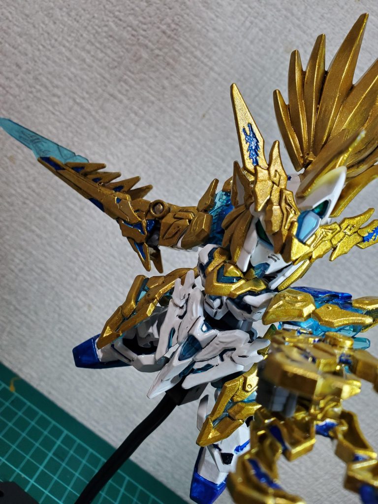 SDW 龍尊劉備ユニコーンガンダム 筆塗り–2枚目/制作者：比宇加(ヒウカ)