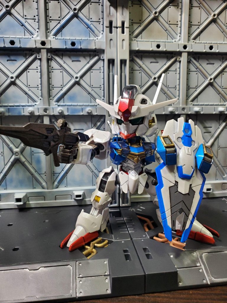 シールド、本体はパールの上に、ビット(?)はシルバーの上にクリアブルーで比較してみました。エアリアルならパール+クリアカラーでも印象が壊れないですね！まぁ練習ってことで出来の悪さはご勘弁下さいm(_ _)m