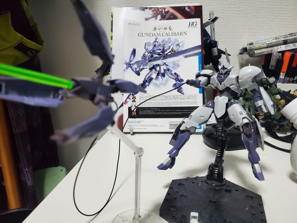 付属のビームブレイサーのスタンドは思ってたより倒れやすくて注意