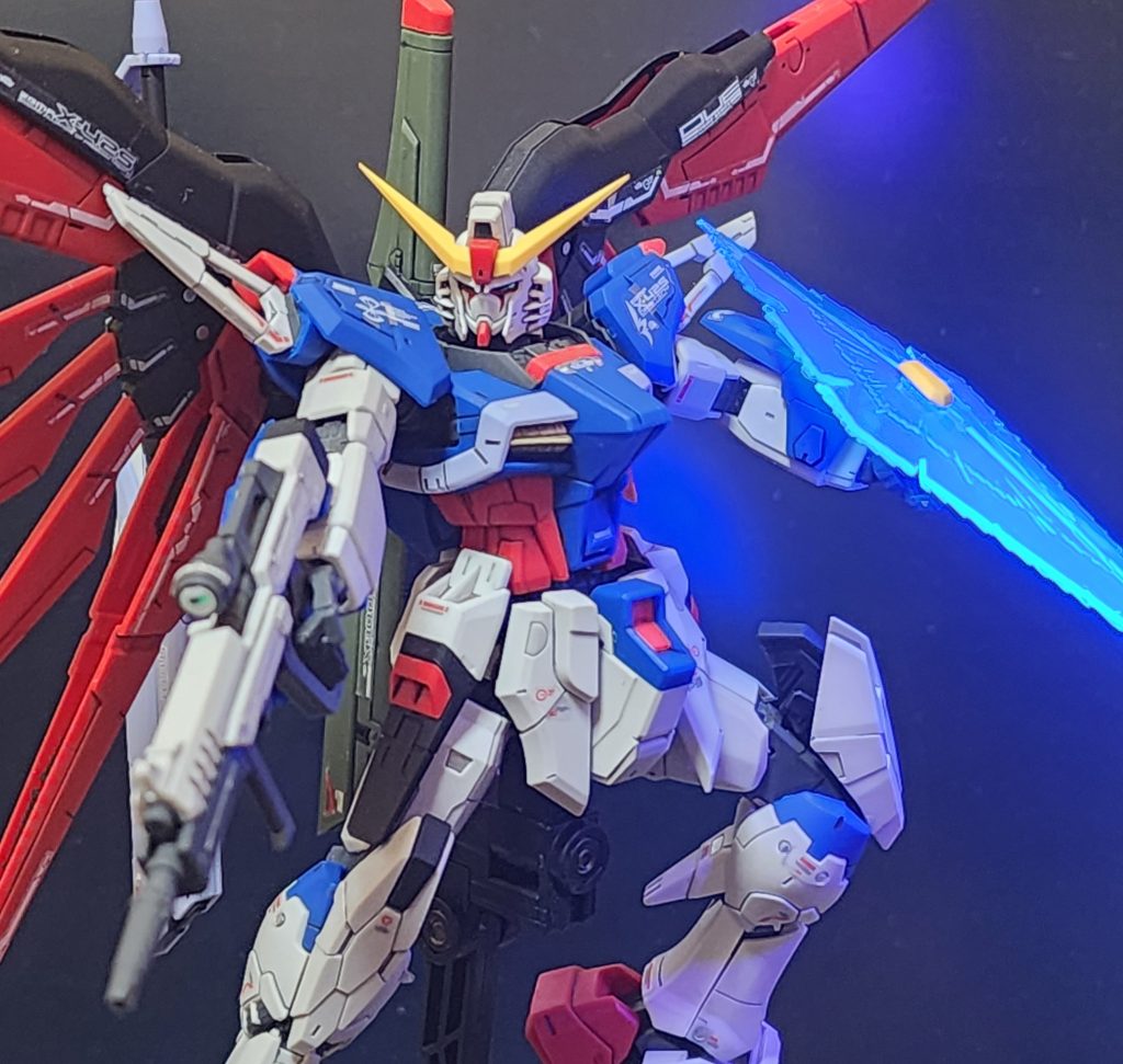 RG デスティニーガンダム–2枚目/制作者：やきそばプリン