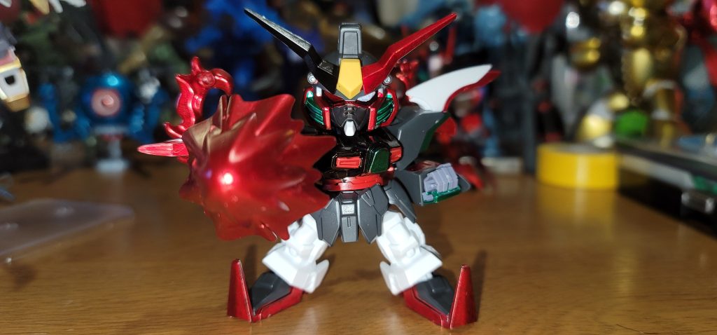 身体中から湧き出る邪悪な覇気を使い格闘戦を行う。(ブラッドオーラ)