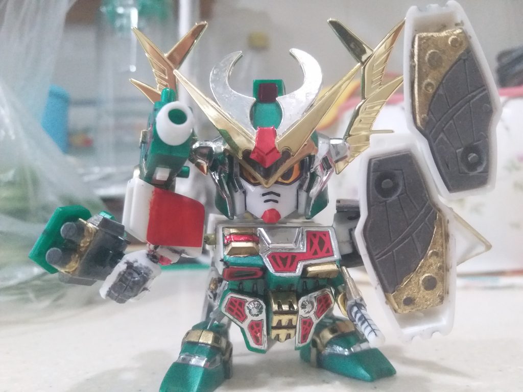 鞋底接地又有花紋了，不過因為複製原因花紋係水平掉轉的。