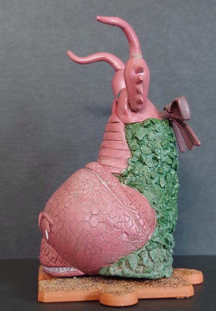 横から見た状態。皮膚の質感再現しようと頑張り過ぎたら何か不気味な感じになってしまいました😅