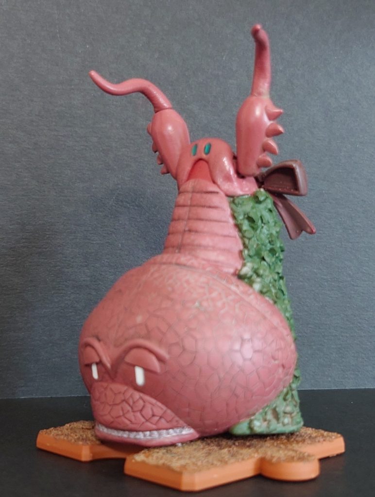 パッと見、「どこがプチッガイやねん!」とツッコミたくなる外見ですが、よく見ると眼はプチッガイのままなのです。(シリーズのお約束)