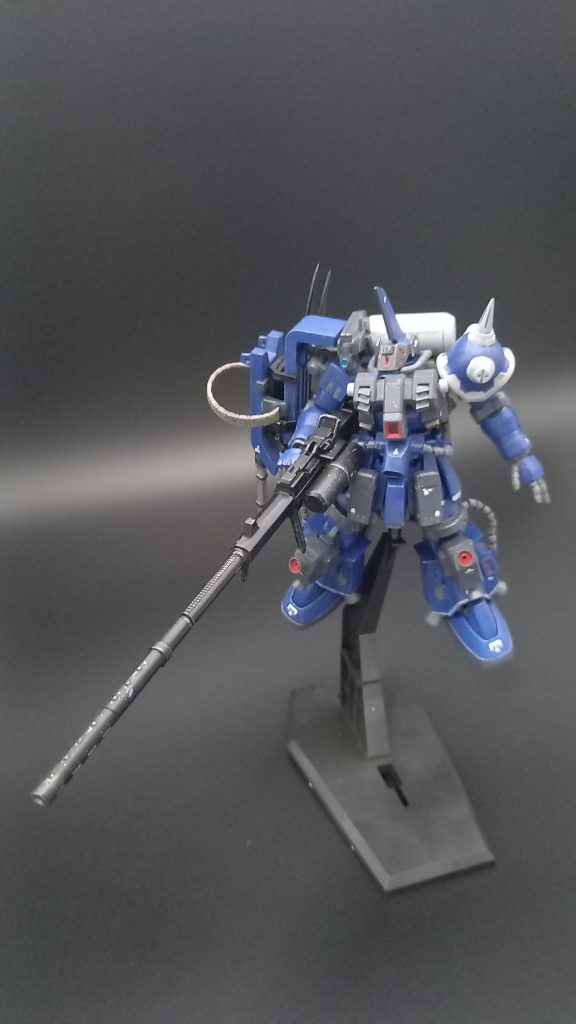 ザクミッドナイト–3枚目/制作者：パイルばんかー